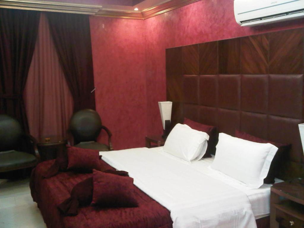 Durat Al Matar Apartment Dzsidda Szoba fotó